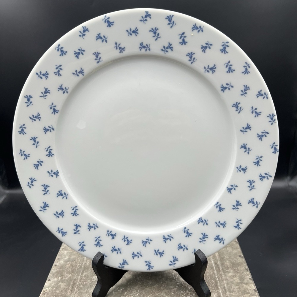 Pillivuyt France Barbeau Blue Cornflower Dinner Plate 11" White Porcelain